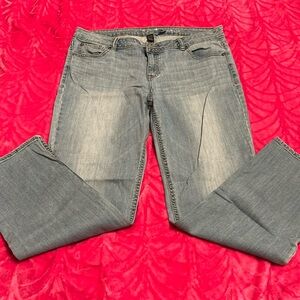 Apt 9 straight crop jeans